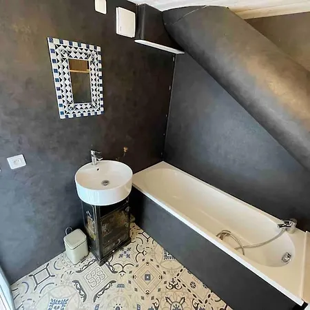 La Tiny House De Chaparon Appartamento *